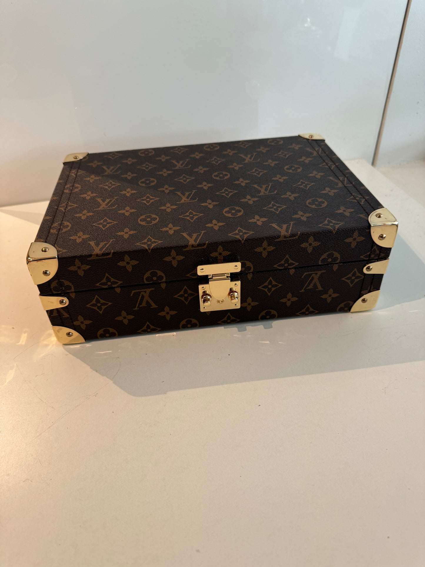 Louis Vuitton 8 Time Piece Case