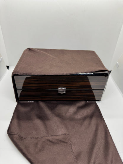 Patek Phillippe case